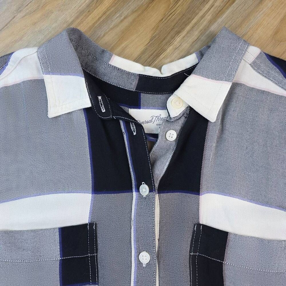 ☔️🩵Universal Thread Buffalo Plaid Long Sleeve Top Medium - Picture 4 of 12